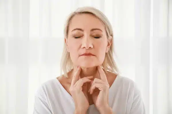Signs That You May Have a Thyroid Disorder